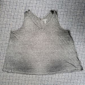 Linen blend v-neck tank